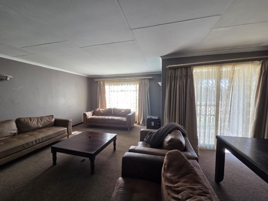 4 Bedroom Property for Sale in Kosmos Park Mpumalanga