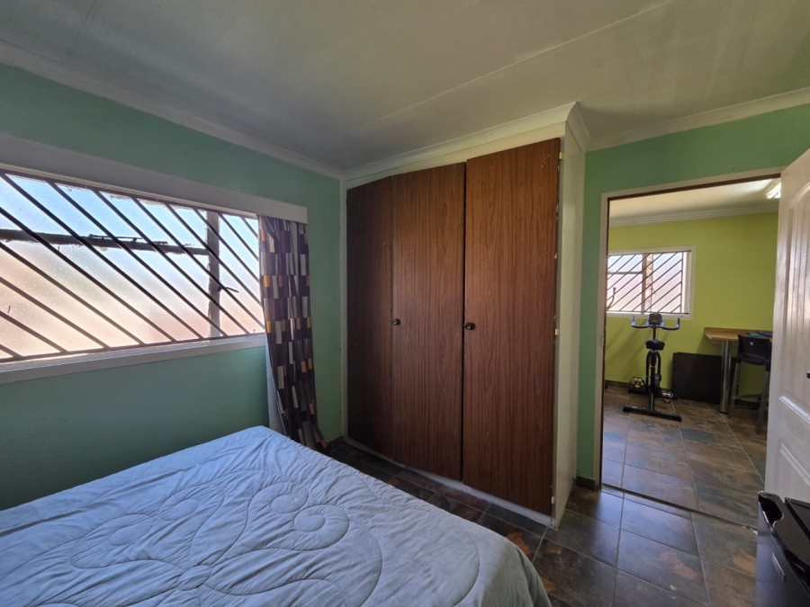 4 Bedroom Property for Sale in Kosmos Park Mpumalanga