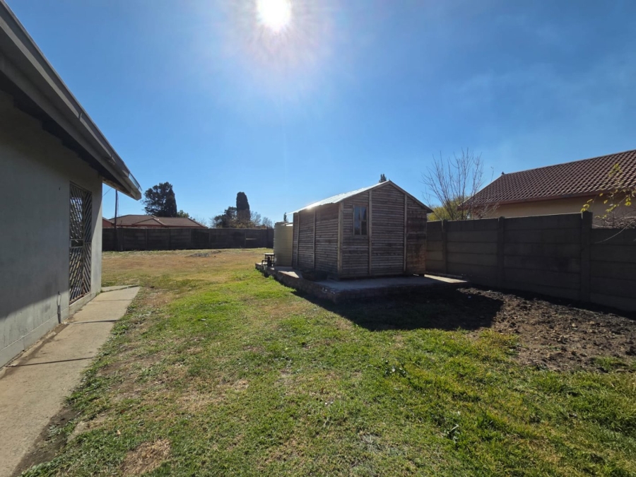4 Bedroom Property for Sale in Kosmos Park Mpumalanga