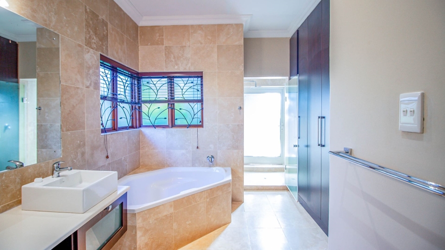 4 Bedroom Property for Sale in White River Country Estate Mpumalanga