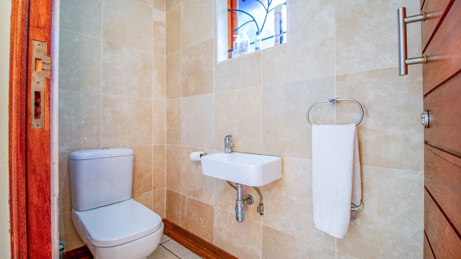 4 Bedroom Property for Sale in White River Country Estate Mpumalanga