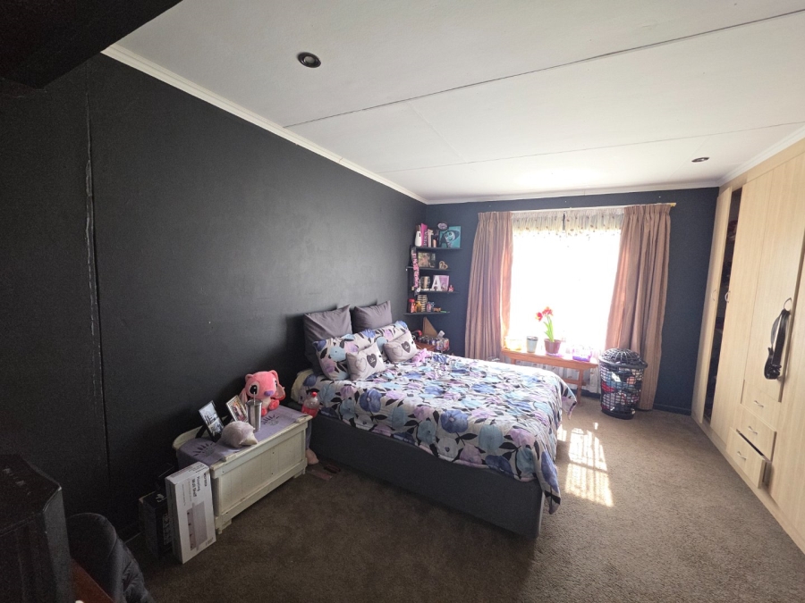 4 Bedroom Property for Sale in Secunda Mpumalanga