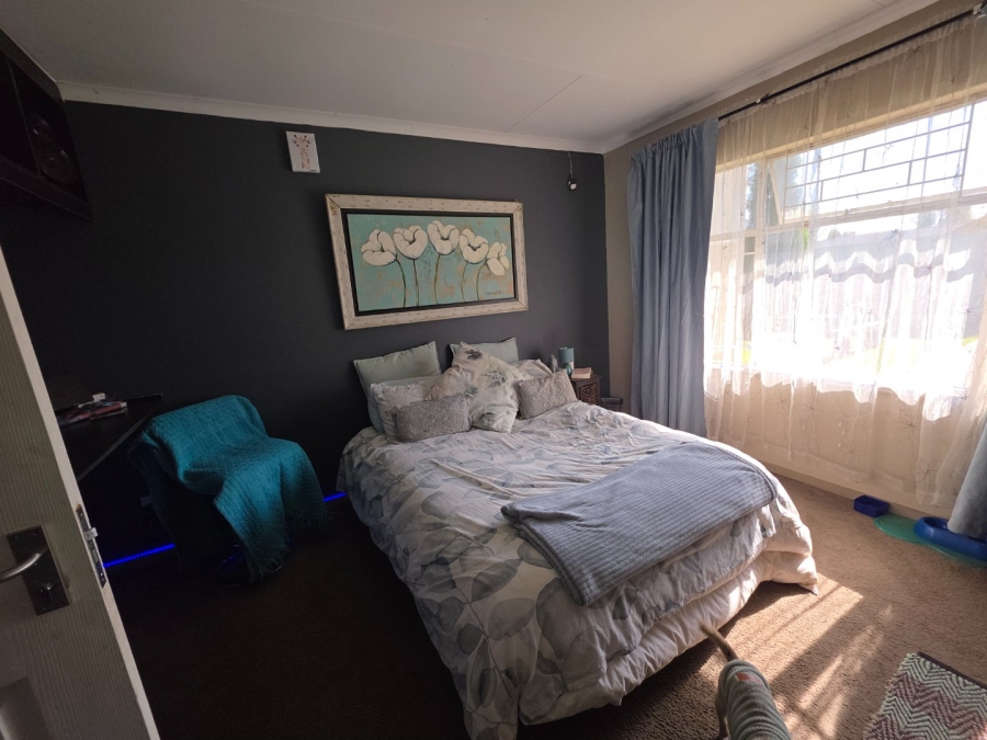 4 Bedroom Property for Sale in Secunda Mpumalanga