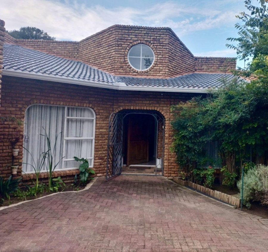 4 Bedroom Property for Sale in Suidheuwel Mpumalanga