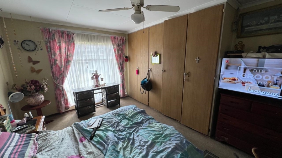 4 Bedroom Property for Sale in Kruinpark Mpumalanga