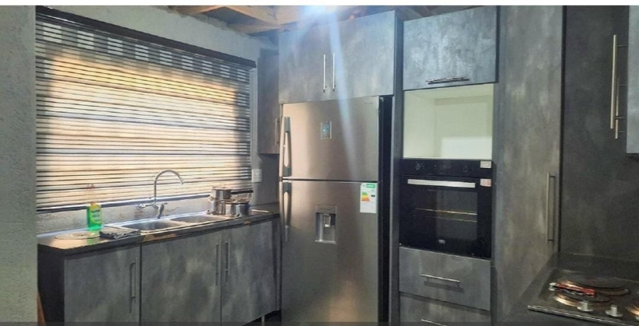  Bedroom Property for Sale in Tekwane South Mpumalanga