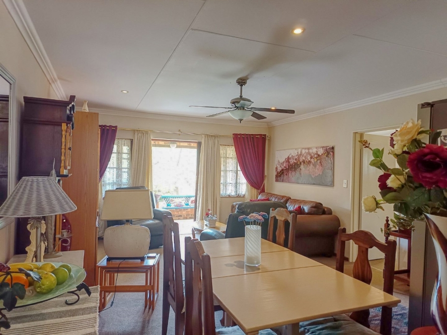 To Let 2 Bedroom Property for Rent in White River Ext 18 Mpumalanga