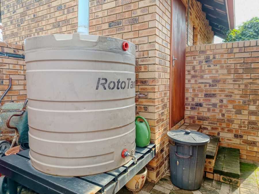 To Let 2 Bedroom Property for Rent in White River Ext 18 Mpumalanga