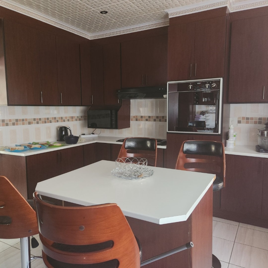 To Let 4 Bedroom Property for Rent in Standerton Mpumalanga