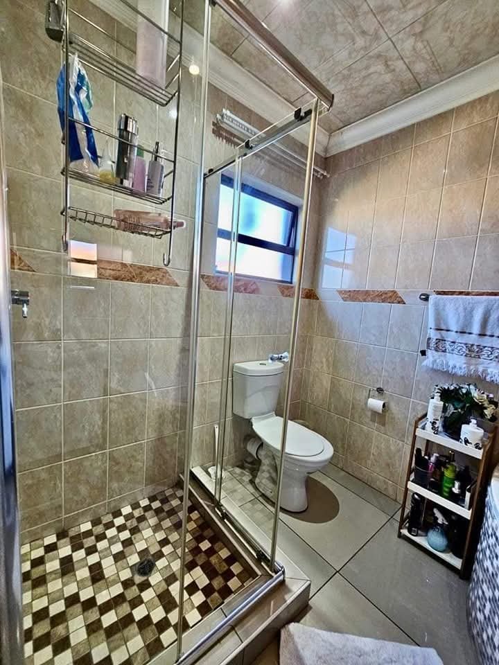 5 Bedroom Property for Sale in Reyno Ridge Mpumalanga