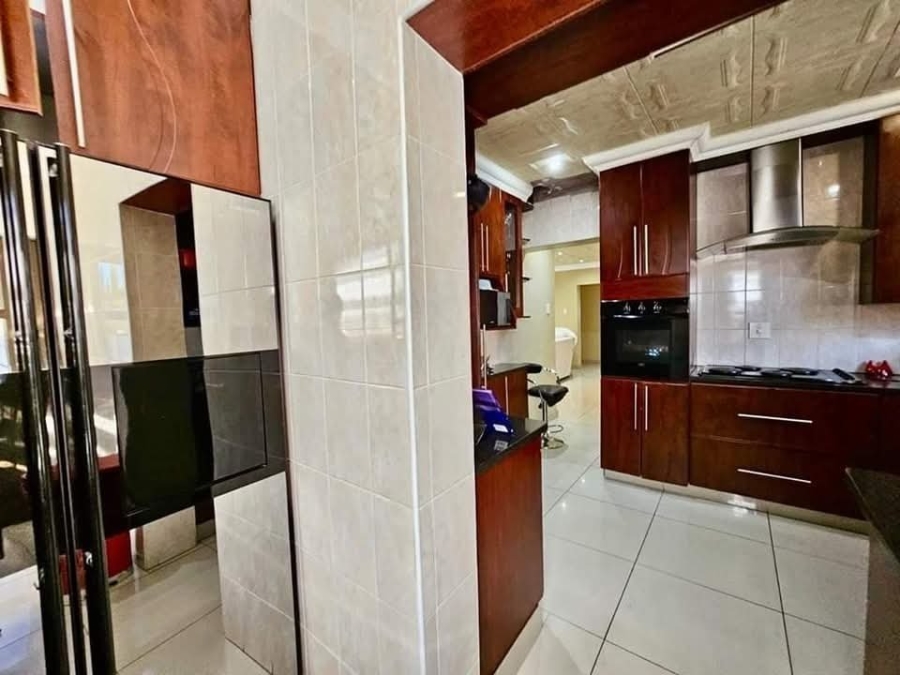 To Let 5 Bedroom Property for Rent in Reyno Ridge Mpumalanga