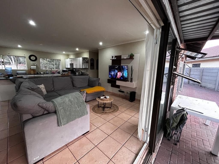 3 Bedroom Property for Sale in Reyno Ridge Mpumalanga