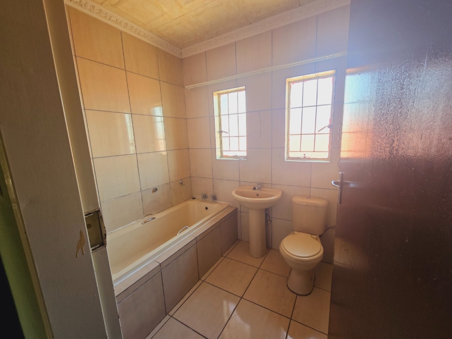 2 Bedroom Property for Sale in Tasbet Park Mpumalanga