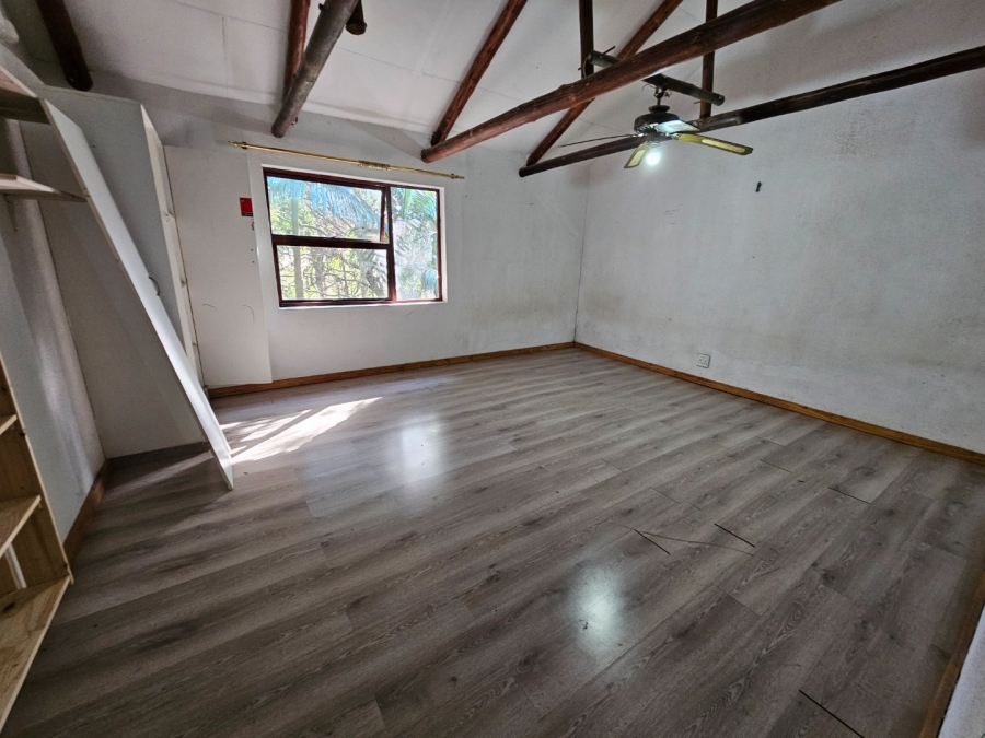 To Let commercial Property for Rent in White River Rural Mpumalanga