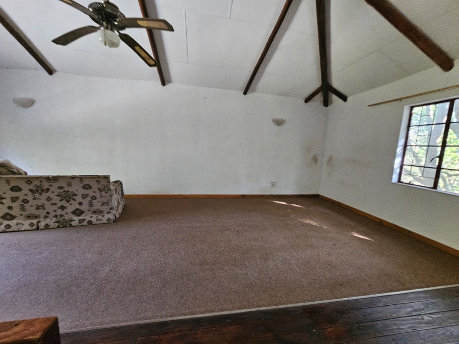 To Let commercial Property for Rent in White River Rural Mpumalanga