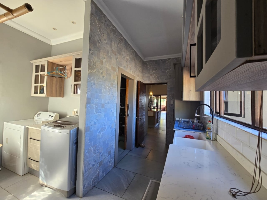 4 Bedroom Property for Sale in Noordsig Landgoed Estate Mpumalanga