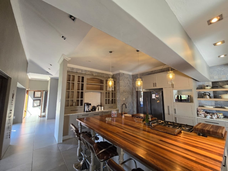 4 Bedroom Property for Sale in Noordsig Landgoed Estate Mpumalanga