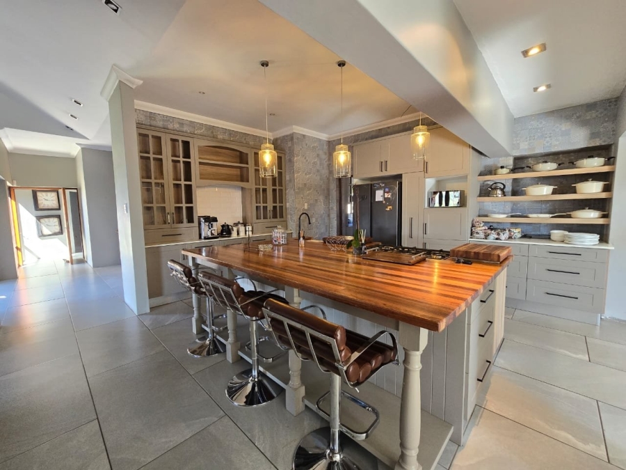 4 Bedroom Property for Sale in Noordsig Landgoed Estate Mpumalanga