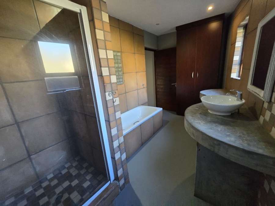 4 Bedroom Property for Sale in Noordsig Landgoed Estate Mpumalanga
