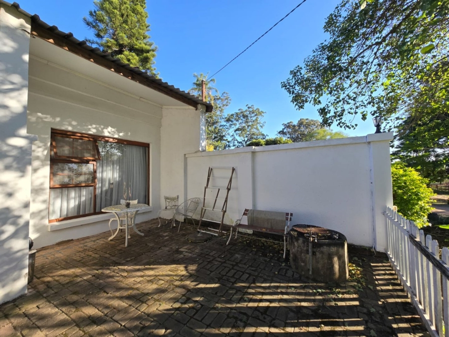 To Let commercial Property for Rent in White River Estates Mpumalanga