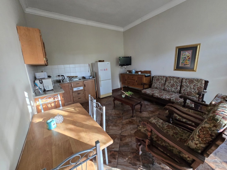 To Let commercial Property for Rent in White River Estates Mpumalanga