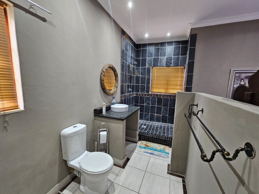  Bedroom Property for Sale in West Acres Ext 20 Mpumalanga