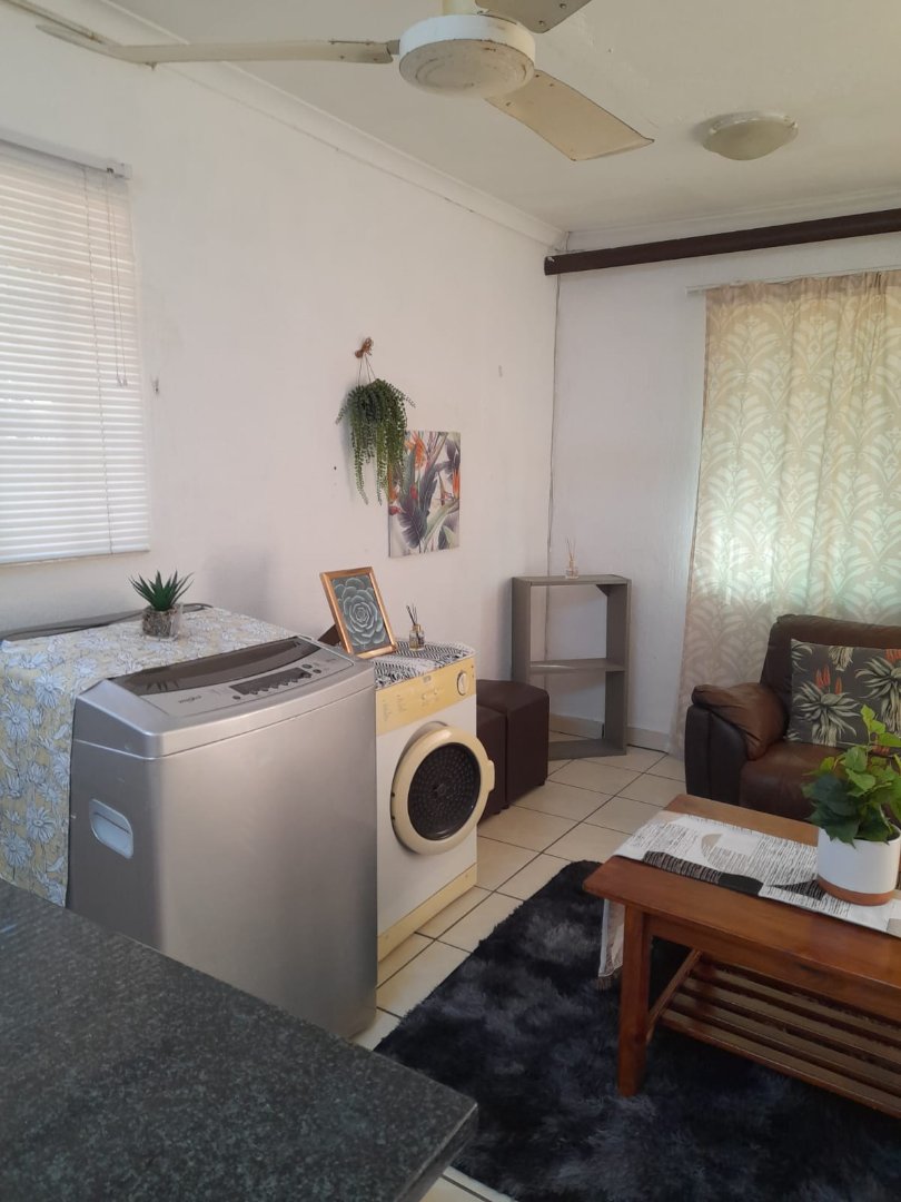 1 Bedroom Property for Sale in White River Ext 16 Mpumalanga