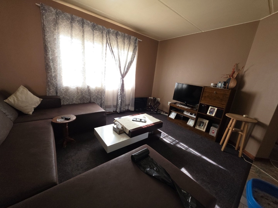 2 Bedroom Property for Sale in Trichardt Mpumalanga