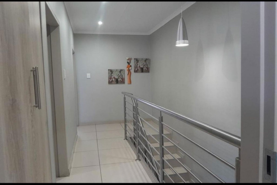 3 Bedroom Property for Sale in Jackaroo Park Mpumalanga