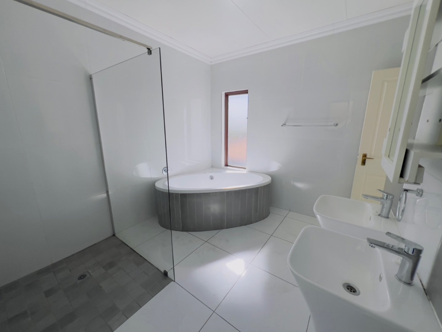 4 Bedroom Property for Sale in Hoeveld Park Mpumalanga