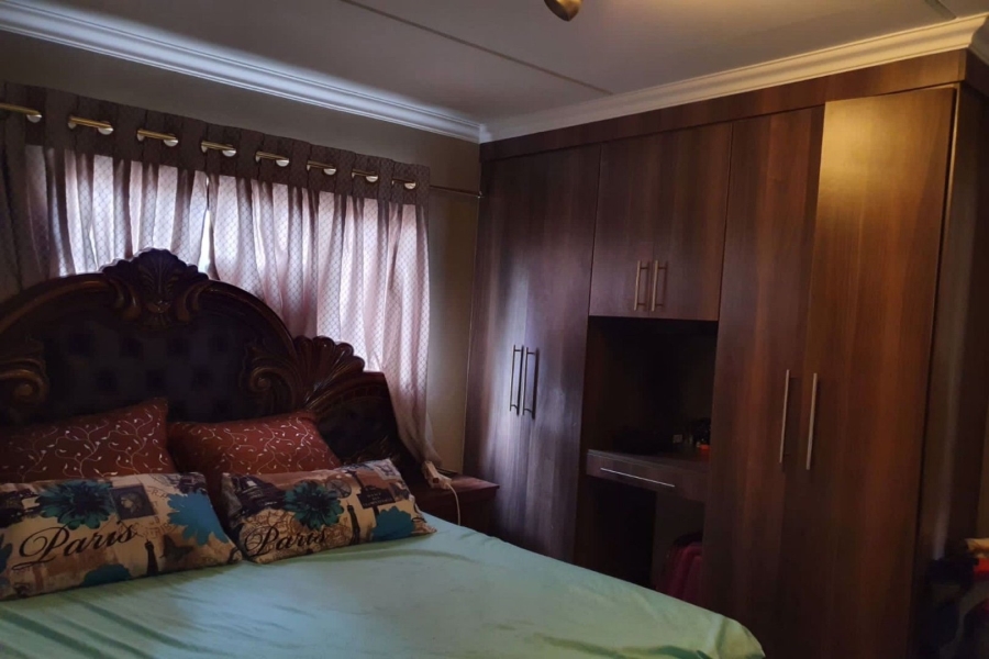 2 Bedroom Property for Sale in Witbank Mpumalanga