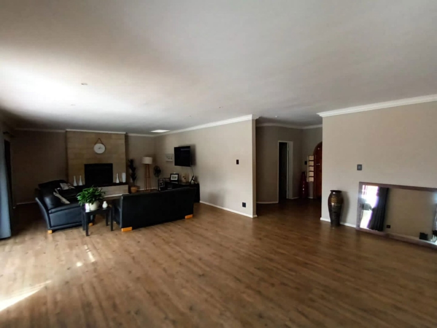 3 Bedroom Property for Sale in Reyno Ridge Mpumalanga