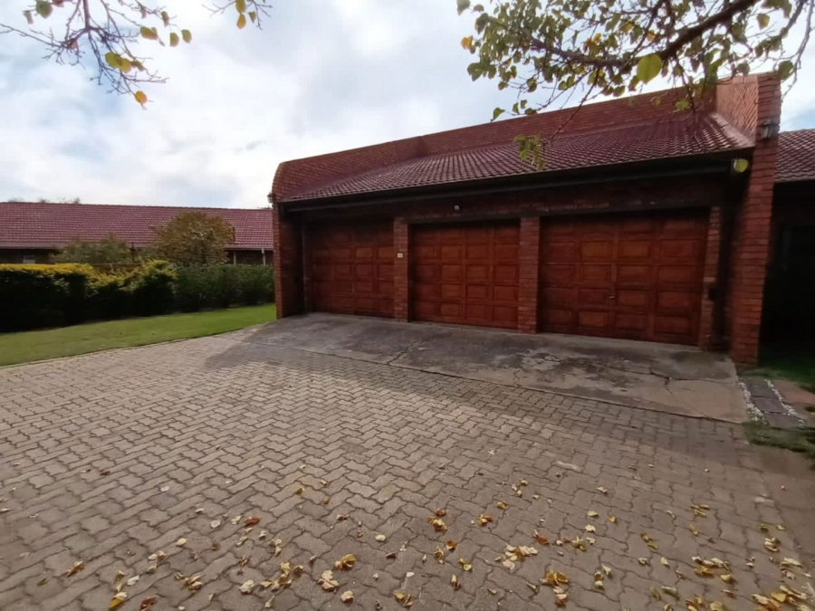 3 Bedroom Property for Sale in Reyno Ridge Mpumalanga