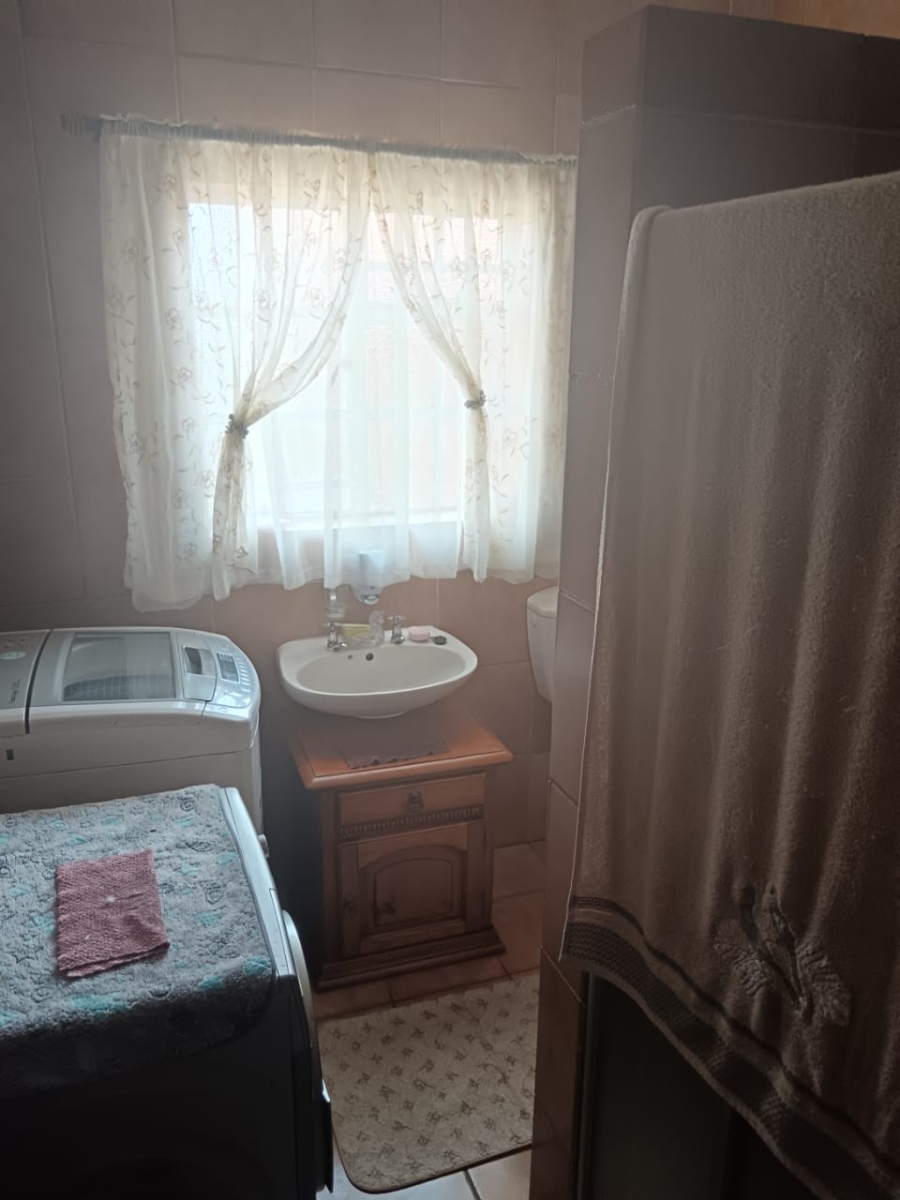 3 Bedroom Property for Sale in Witbank Ext 16 Mpumalanga