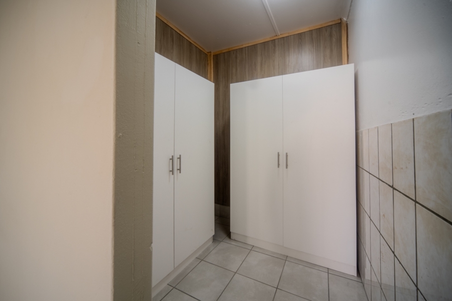 1 Bedroom Property for Sale in Meyerville Mpumalanga
