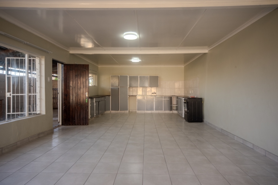 1 Bedroom Property for Sale in Meyerville Mpumalanga