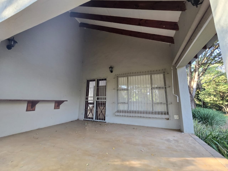 To Let 2 Bedroom Property for Rent in Hazyview Mpumalanga