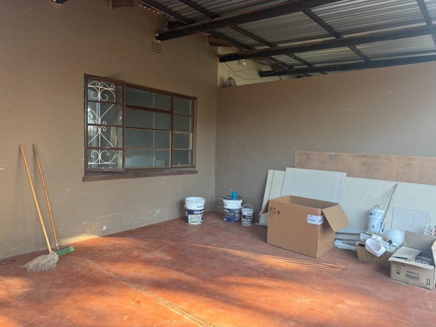 2 Bedroom Property for Sale in White River AH Mpumalanga