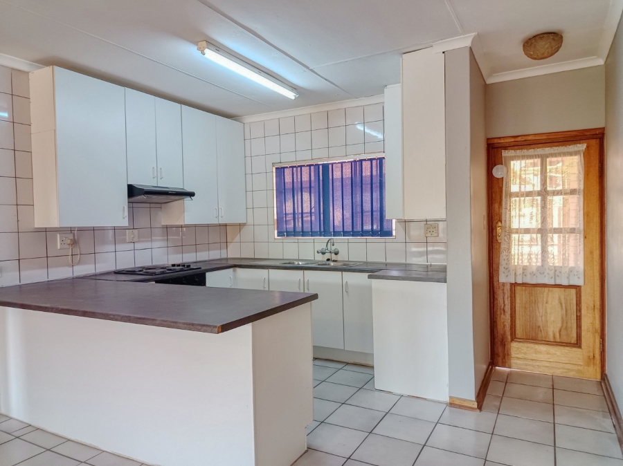 To Let 3 Bedroom Property for Rent in White River Ext 3 Mpumalanga