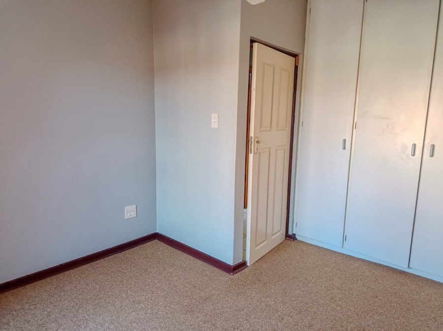 To Let 3 Bedroom Property for Rent in White River Ext 3 Mpumalanga