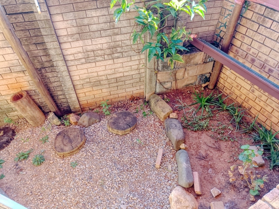To Let 3 Bedroom Property for Rent in White River Ext 3 Mpumalanga