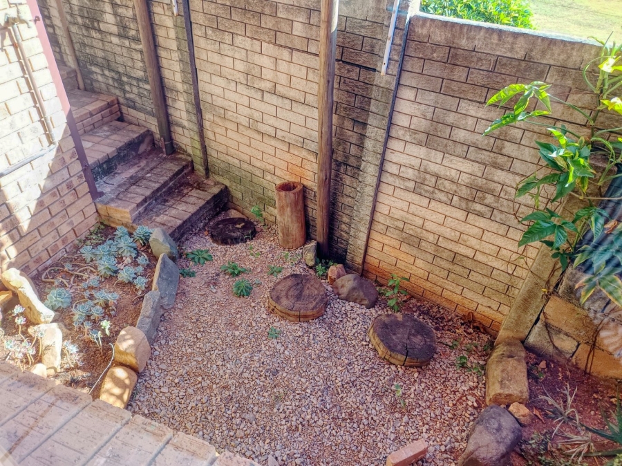 To Let 3 Bedroom Property for Rent in White River Ext 3 Mpumalanga