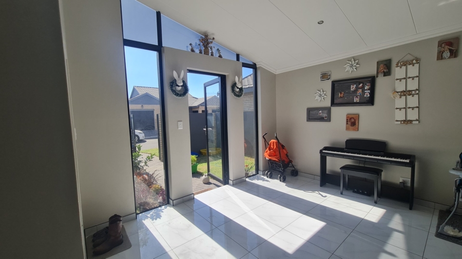 3 Bedroom Property for Sale in Secunda Rural Mpumalanga