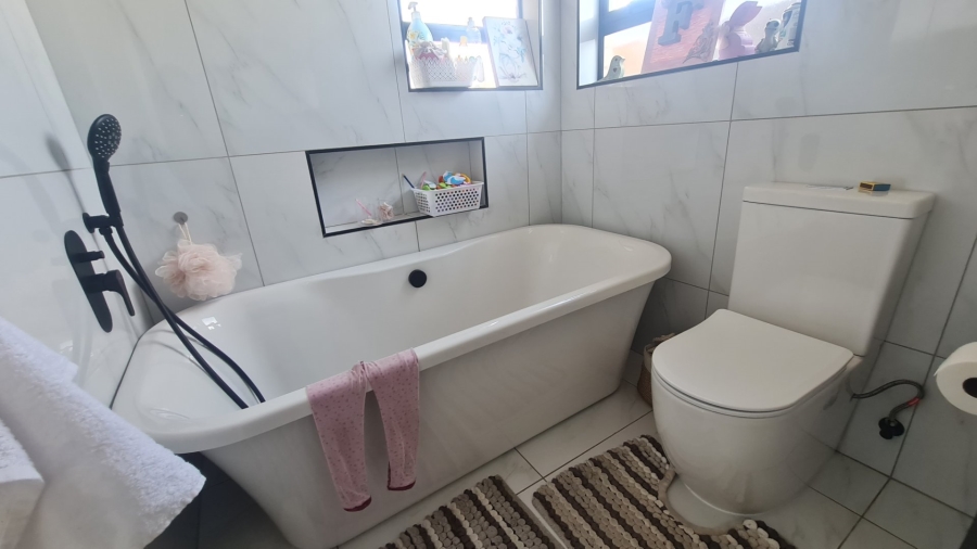 3 Bedroom Property for Sale in Secunda Rural Mpumalanga