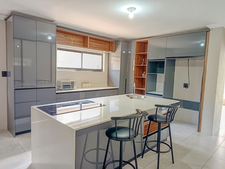 To Let 4 Bedroom Property for Rent in White River Ext 9 Mpumalanga