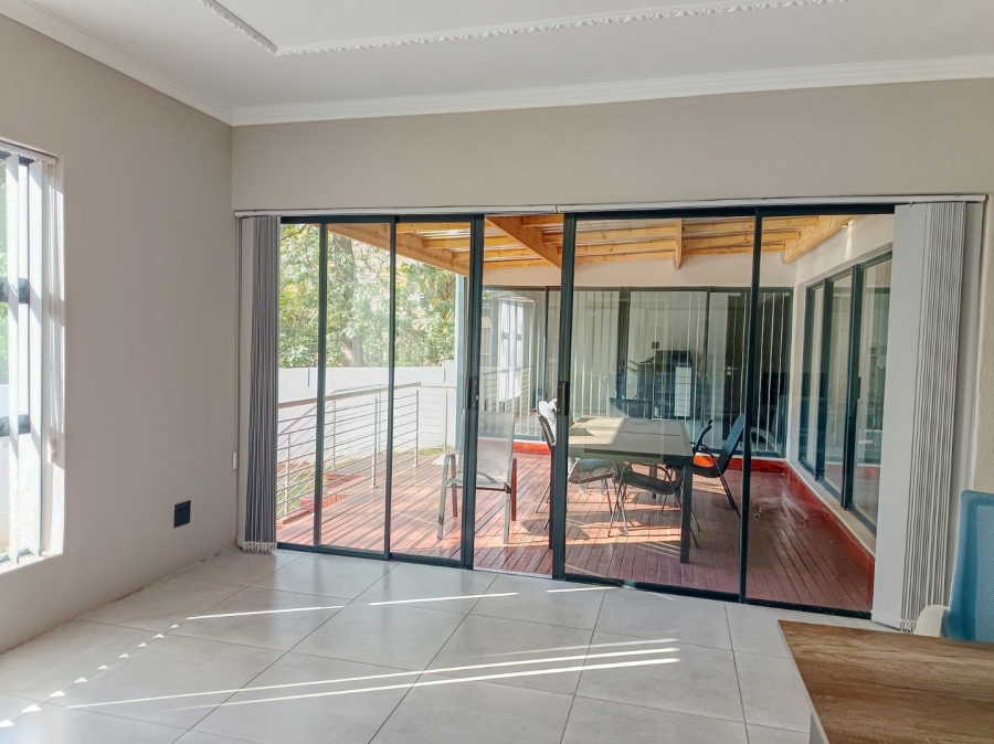 To Let 4 Bedroom Property for Rent in White River Ext 9 Mpumalanga