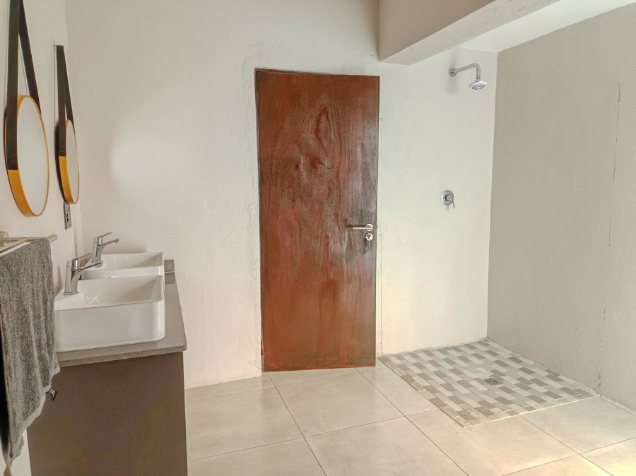 To Let 4 Bedroom Property for Rent in White River Ext 9 Mpumalanga