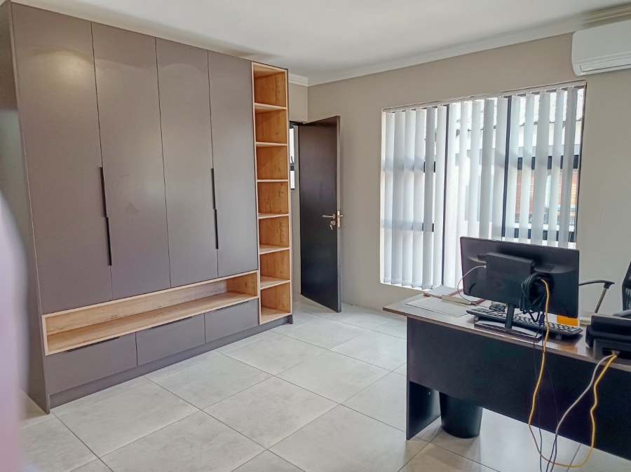 To Let 4 Bedroom Property for Rent in White River Ext 9 Mpumalanga