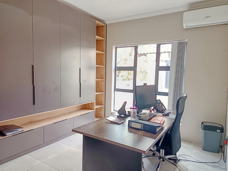 To Let 4 Bedroom Property for Rent in White River Ext 9 Mpumalanga