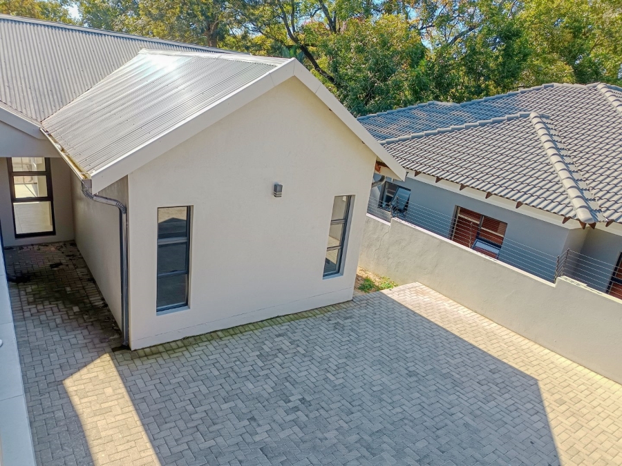 To Let 4 Bedroom Property for Rent in White River Ext 9 Mpumalanga